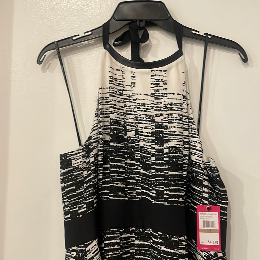 Vince Camuto Black & White Halter Neck Empire Waist Formal Dress SZ12-never worn